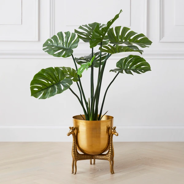 Nikki Chu - Giraffe Planter 3 Nikki Chu - Giraffe Planter