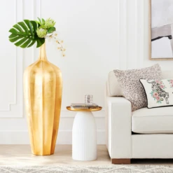 Accolade Vase 12 Accolade Vase -Home Decor webimage 122925337 alt4 Accolade Vase rv