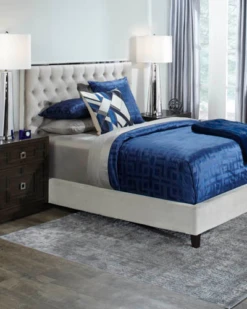 Glass Knot -Home Decor webimage 160172499a rv1 jpg