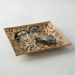 Nikki Chu - Leopard Plate -Home Decor webimage 160211813 1 jpg