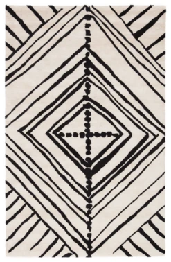 Nikki Chu - Miley Rug - Ivory/Black