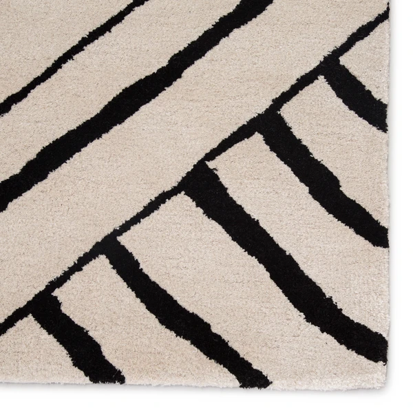 Nikki Chu - Miley Rug - Ivory/Black 5 Nikki Chu - Miley Rug - Ivory/Black - Image 3