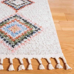 Charlie Rug - Ivory -Home Decor webimage 620718868 DTL1 1