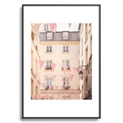 Pink Paris Travel -Home Decor webimage 630655394 SIL 1